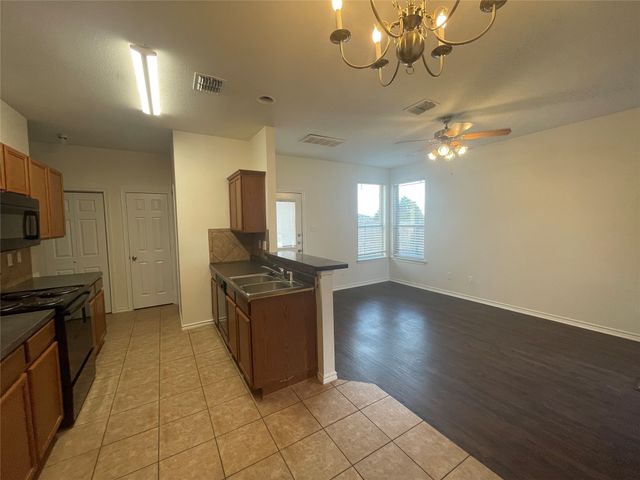 1256 Redman Avenue, Mesquite, TX 75149