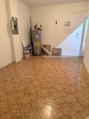 302 MAYBECK COURT, Sanford, FL 32771