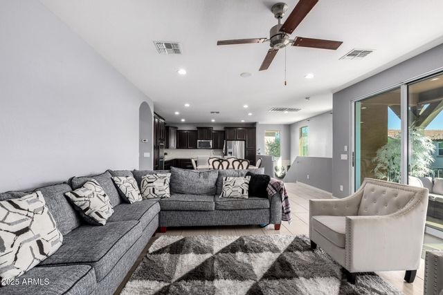 4154 E PONY Lane, Gilbert, AZ 85295