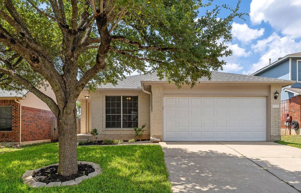 1443 Roxannes RUN, Pflugerville, TX 78660