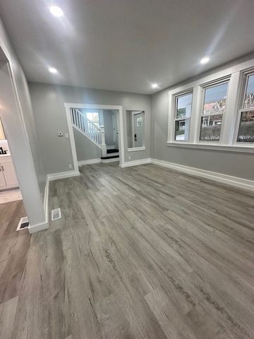 1504 Middle Rd, Shaler, PA 15116