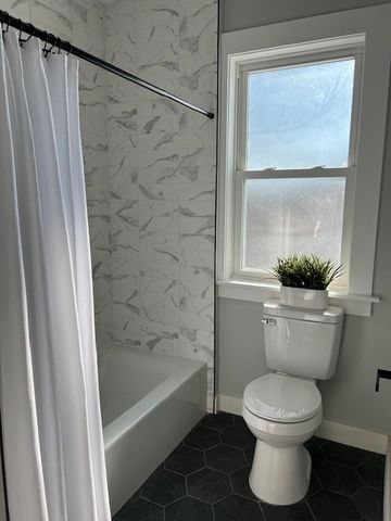 1504 Middle Rd, Shaler, PA 15116