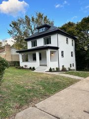 1504 Middle Rd, Shaler, PA 15116