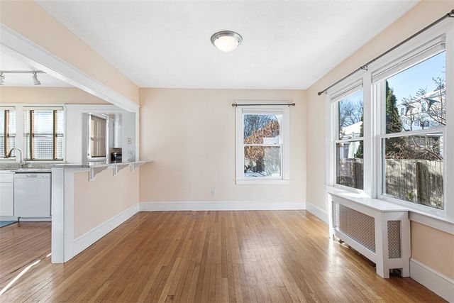 118 Ocean Avenue, Cranston, RI 02905