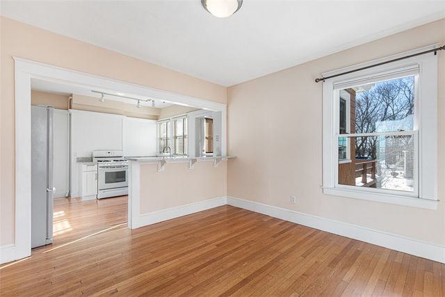 118 Ocean Avenue, Cranston, RI 02905