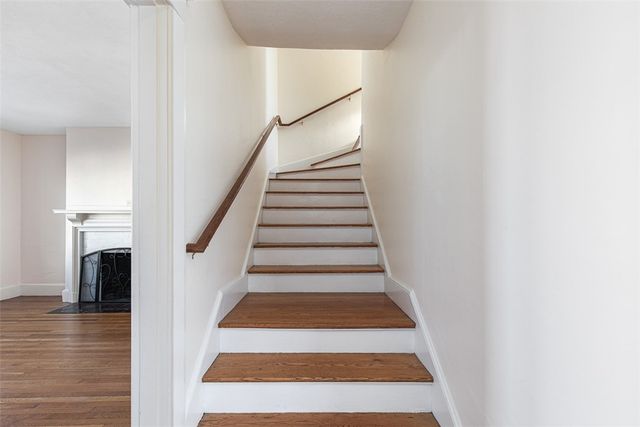 118 Ocean Avenue, Cranston, RI 02905