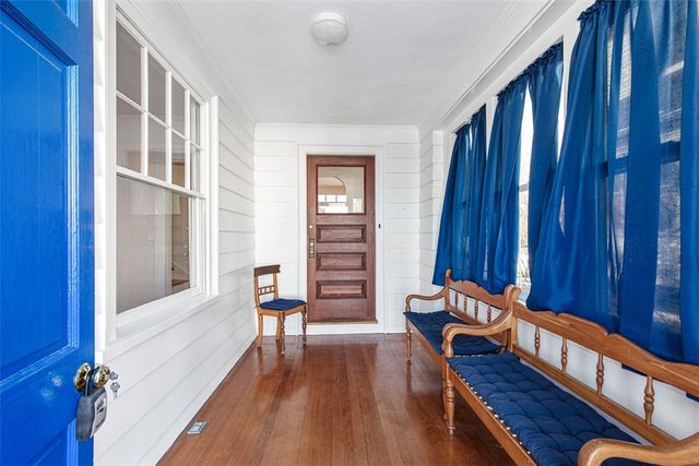 118 Ocean Avenue, Cranston, RI 02905