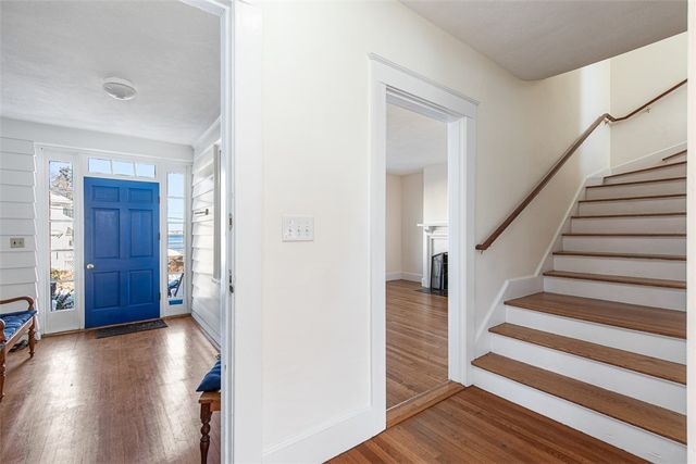 118 Ocean Avenue, Cranston, RI 02905