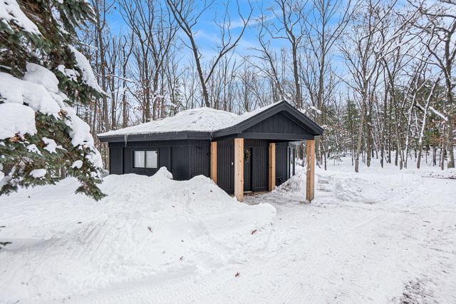 8589 S Star Lake Drive, Lake Twp, MI 49304