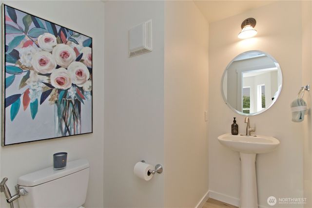 34702 SE Kinsey Street, Snoqualmie, WA 98065