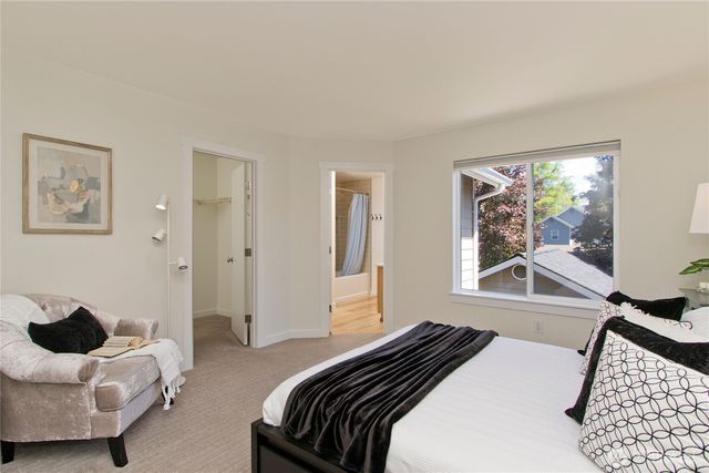 34702 SE Kinsey Street, Snoqualmie, WA 98065