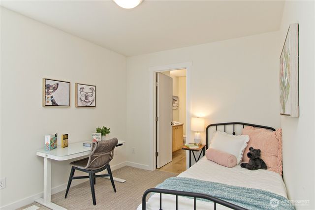 34702 SE Kinsey Street, Snoqualmie, WA 98065