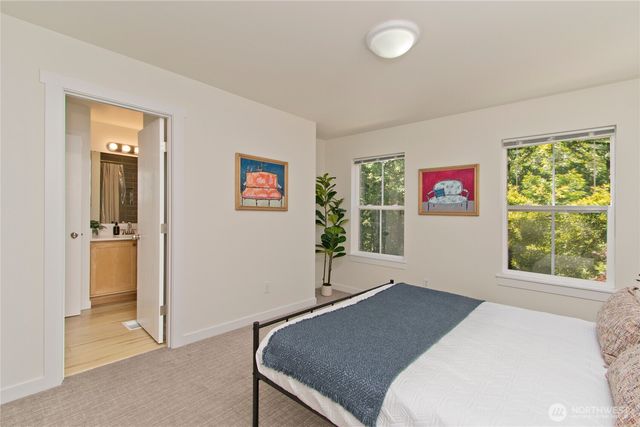 34702 SE Kinsey Street, Snoqualmie, WA 98065