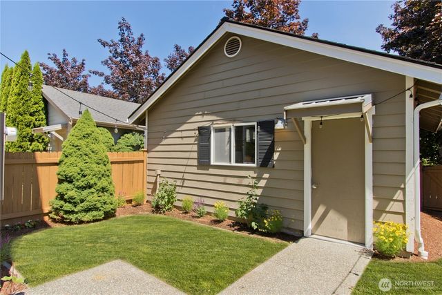 34702 SE Kinsey Street, Snoqualmie, WA 98065