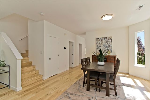 34702 SE Kinsey Street, Snoqualmie, WA 98065