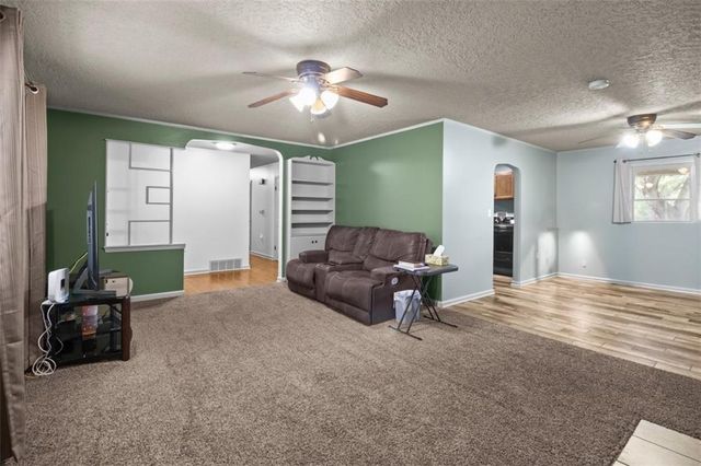 310 E Orchard Street, Odessa, MO 64076