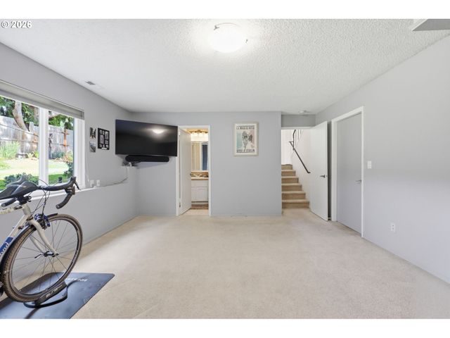 7295 Sw ALPINE Dr, Beaverton, OR 97008