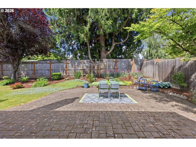 7295 Sw ALPINE Dr, Beaverton, OR 97008