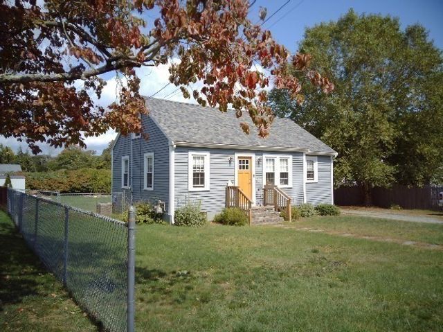 876 Autumn Street, Dighton, MA 02764