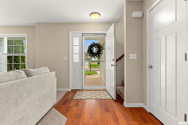 1409 AUSTIN Avenue, Washington, IL 61571