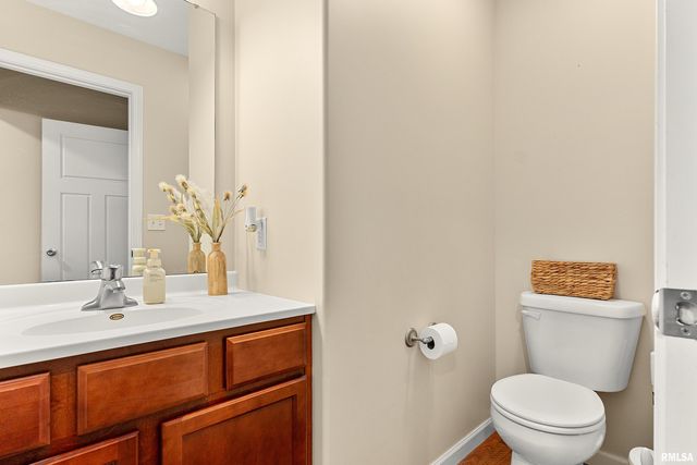 1409 AUSTIN Avenue, Washington, IL 61571