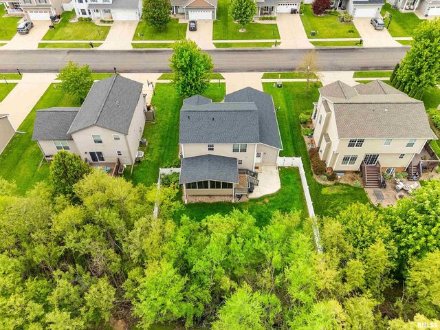 1409 AUSTIN Avenue, Washington, IL 61571