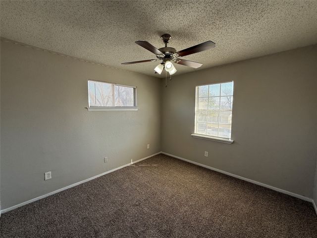 3907 Emerald Drive, Mesquite, TX 75150