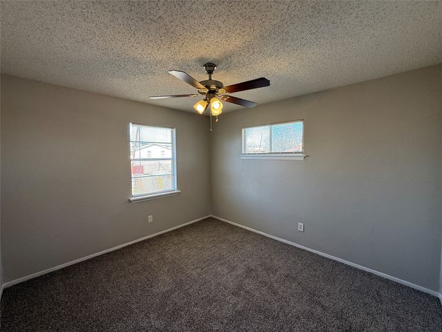 3907 Emerald Drive, Mesquite, TX 75150