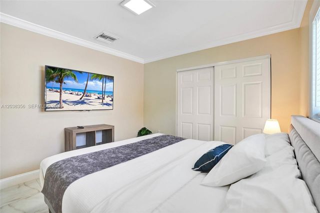 1318 Washington Street 0, Hollywood, FL 33019