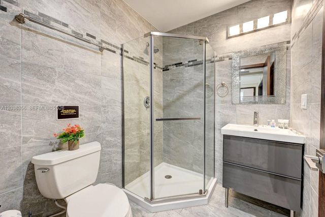 1318 Washington Street 0, Hollywood, FL 33019