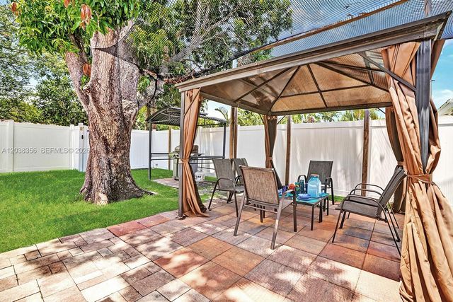 1318 Washington Street 0, Hollywood, FL 33019