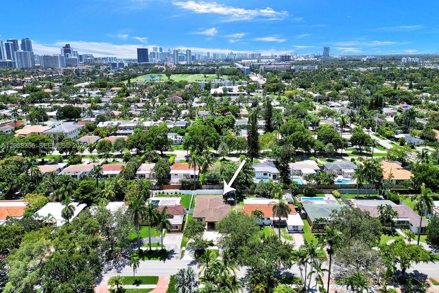 1318 Washington Street 0, Hollywood, FL 33019