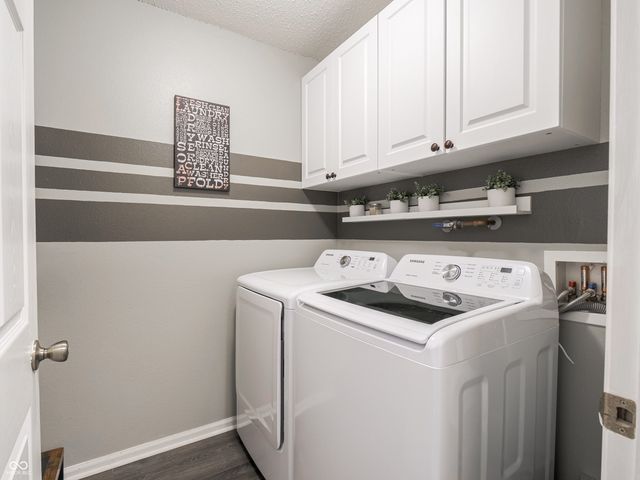 5720 Apple Branch Court, Indianapolis, IN 46237