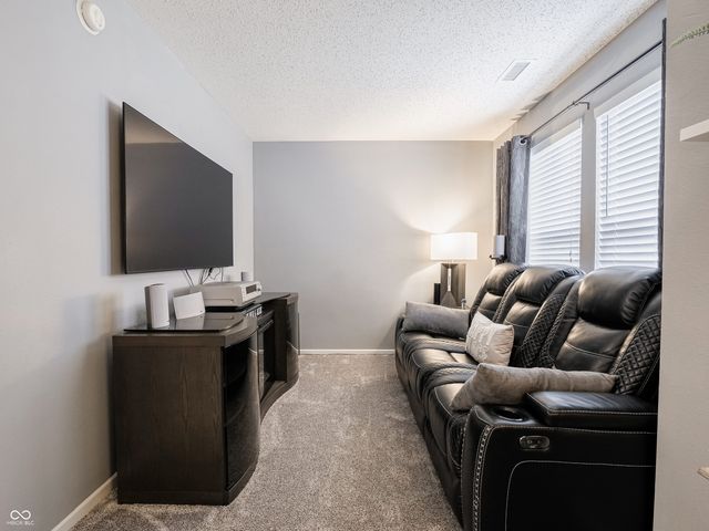 5720 Apple Branch Court, Indianapolis, IN 46237