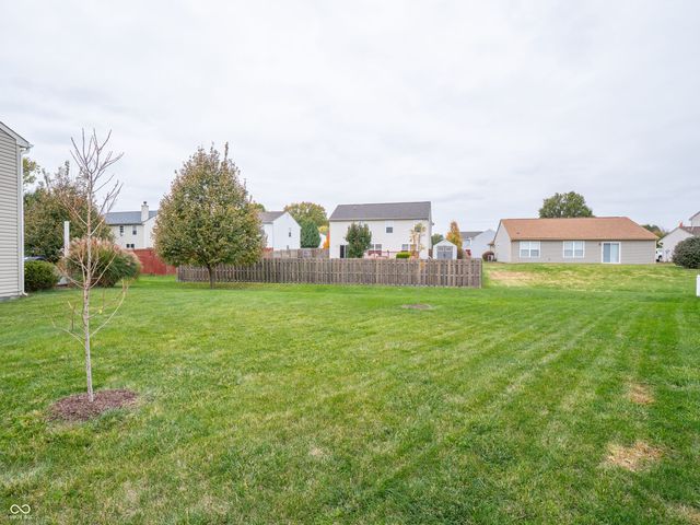 5720 Apple Branch Court, Indianapolis, IN 46237