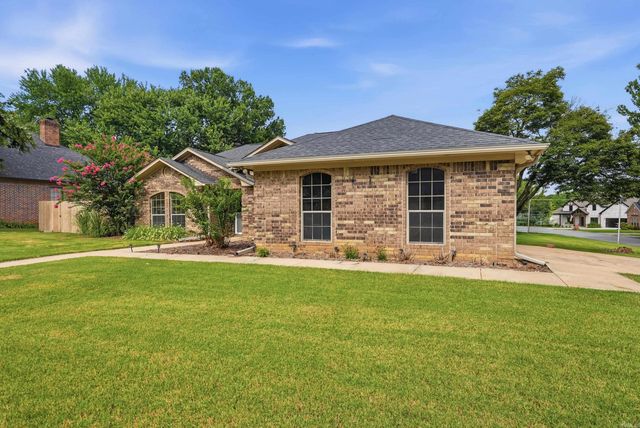 1500 John Ed Circle, Conway, AR 72034