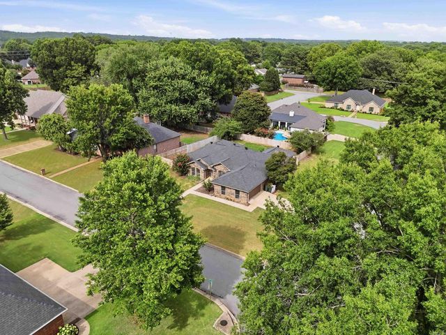 1500 John Ed Circle, Conway, AR 72034