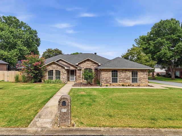 1500 John Ed Circle, Conway, AR 72034