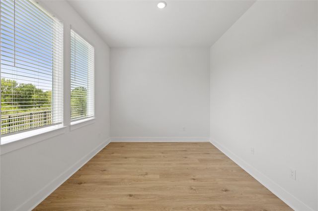 1608 Kit CIR, Austin, TX 78758