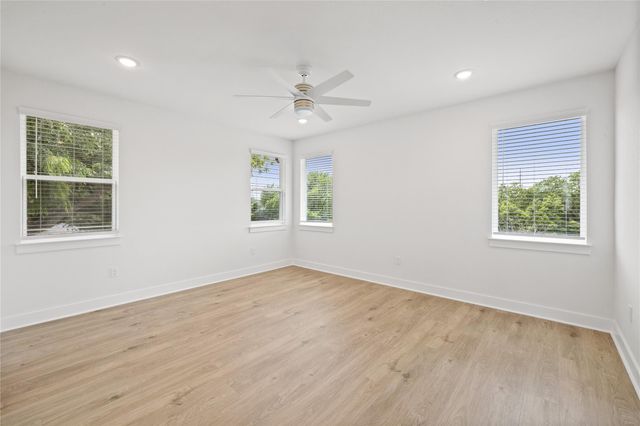 1608 Kit CIR, Austin, TX 78758