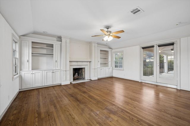 3020 San Felipe Street, Houston, TX 77019