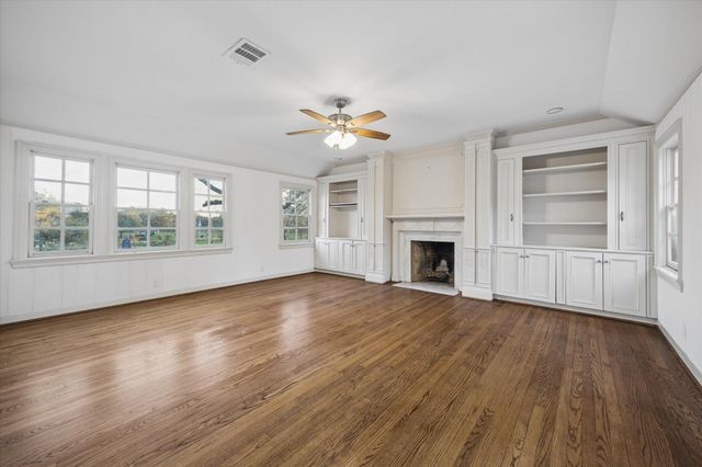 3020 San Felipe Street, Houston, TX 77019