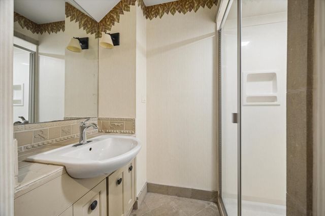 3020 San Felipe Street, Houston, TX 77019