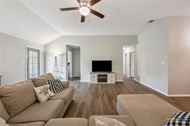 2617 Turning Creek Street, Temple, TX 76504