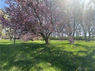 10406 Primrose, New Paris, OH 45347