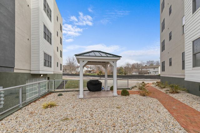 5211 Highpointe Lakes Drive, 7402, Westerville, OH 43081