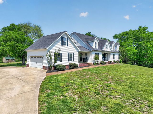 1650 Ricketts Mill Rd, Mount Pleasant, TN 38474