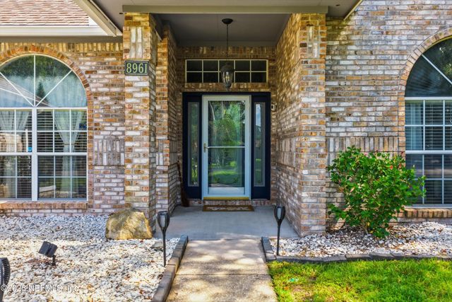 8961 COUNTRY BEND Circle S, Jacksonville, FL 32244