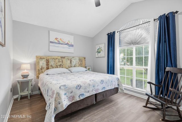 8961 COUNTRY BEND Circle S, Jacksonville, FL 32244