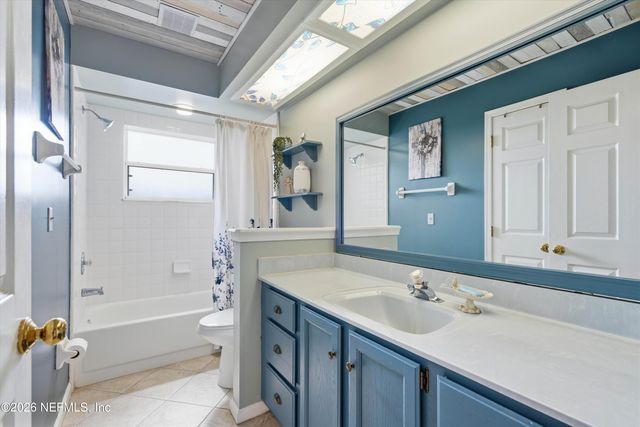 8961 COUNTRY BEND Circle S, Jacksonville, FL 32244